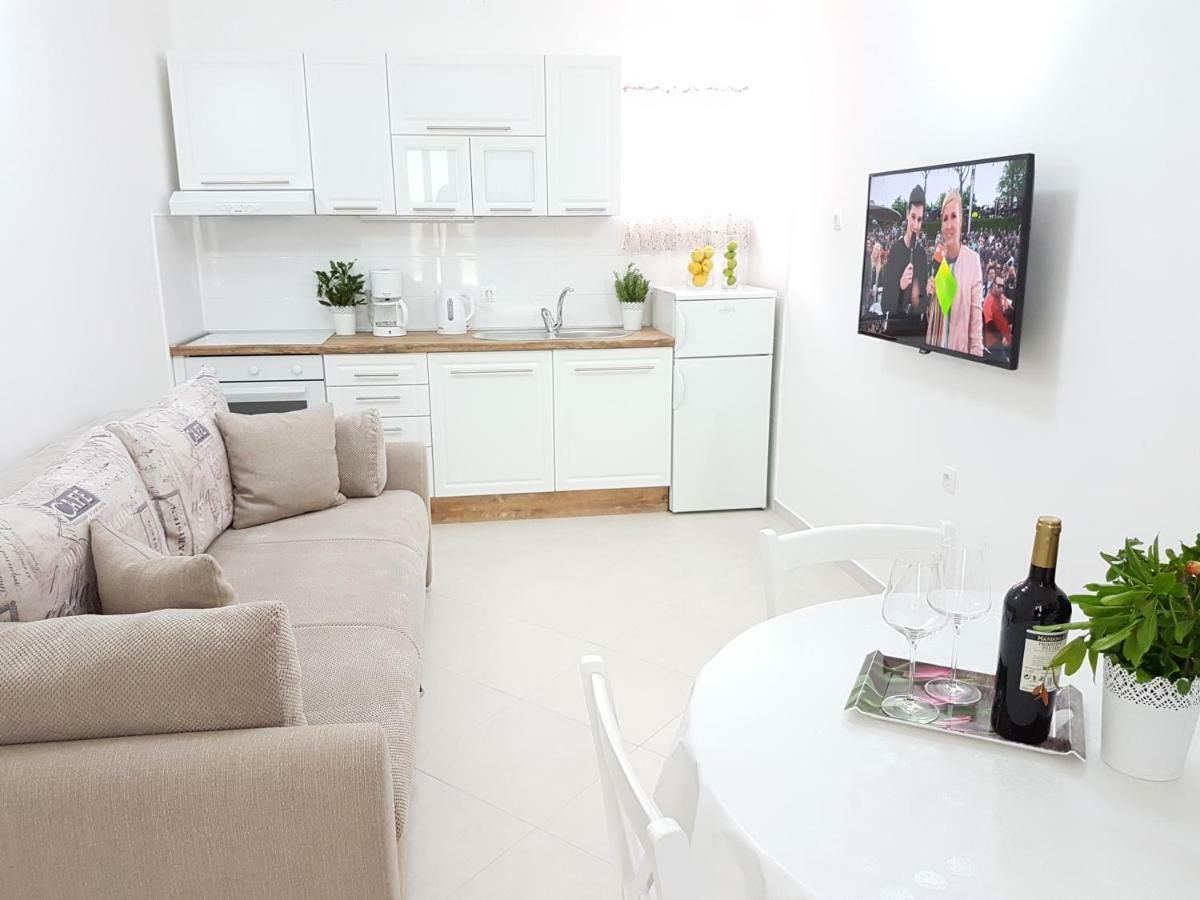 Apartmani Luka & Iva Шибеник Екстер'єр фото